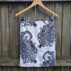 Ann Taylor Loft Petites White & Blue Elegant Paisley Pencil Skirt